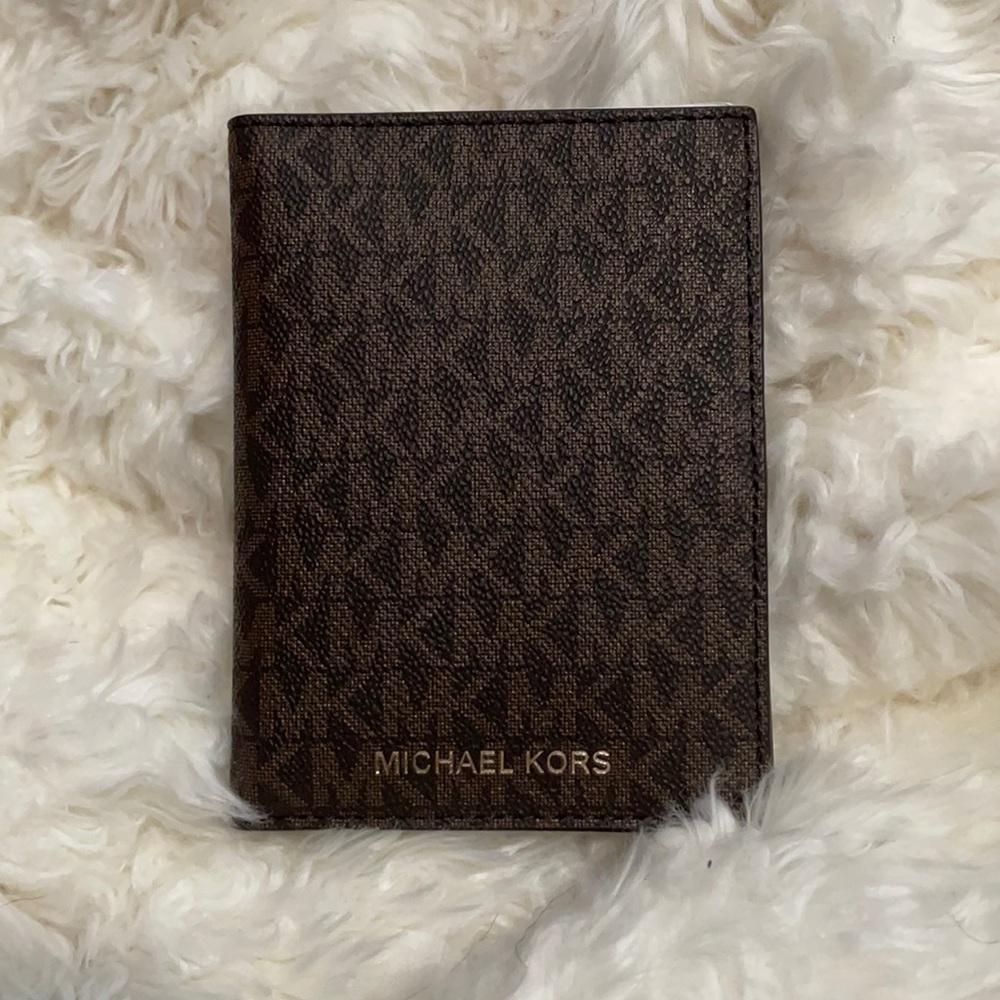 MK wallet